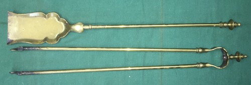 Anciens ustensiles serviteur - ,