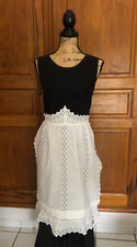 ANCIEN TABLIER DE SOUBRETTE
