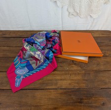 Carré Hermès Étendards et