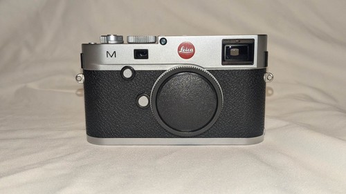 Silver leica m240 - silver, digital