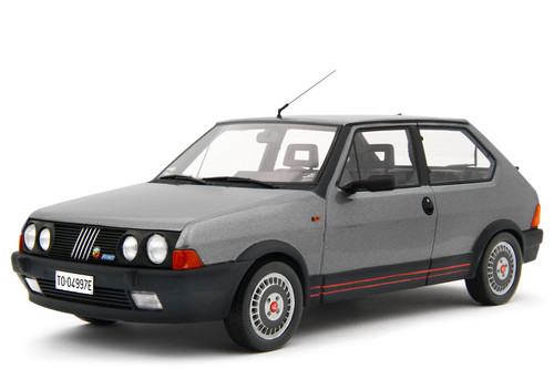 Laudoracing models fiat - 1:18,