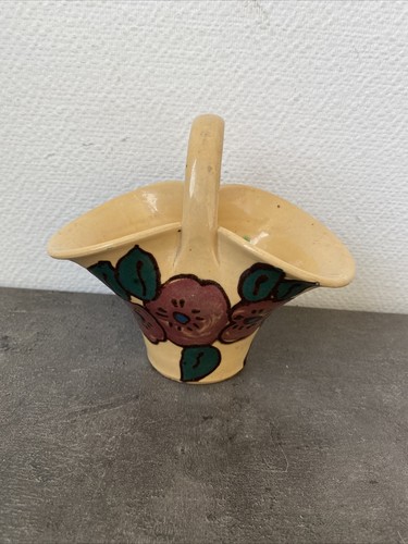 Ancienne poterie forme - forme, panier