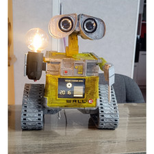 Réveil, horloge et lampe