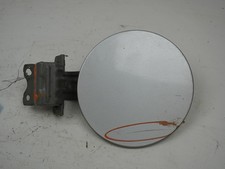 Volet de trappe carburant occasion TOYOTA YARIS II Phase 1 - 1.4 D-4D -