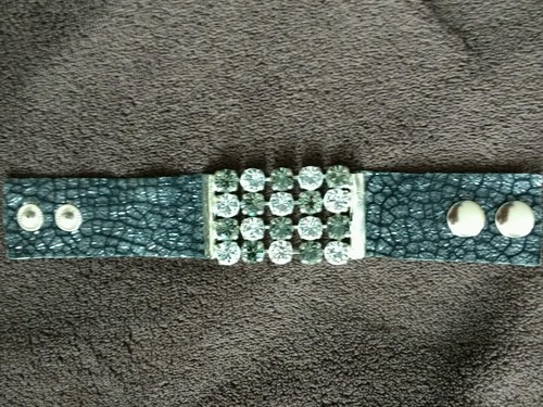 Genuine swarovski crystals - *,