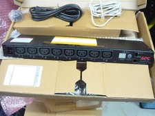 APC AP7920 unité de distribution d'énergie 8 sorties rack 1U NEUF !