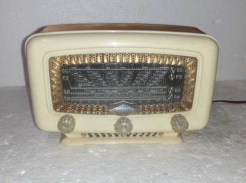 Ancien petit poste radio - petit,