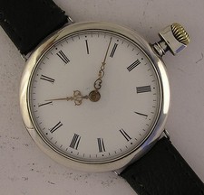 SUPERBE montre-bracelet lourde