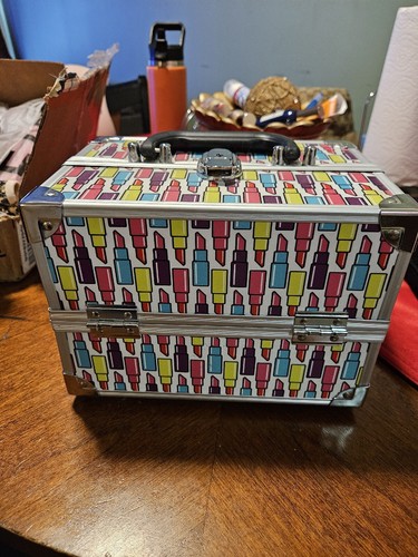 Vanity makeup travel case - travel,