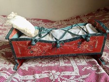 meuble peint: berceau  de