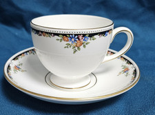 Tasse À Thé Et Soucoupe