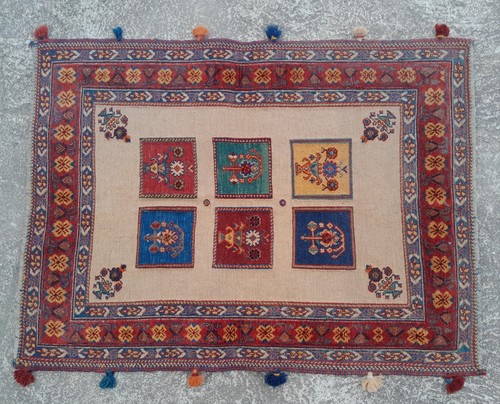 Tapis persan nimbaft noué - noué, à