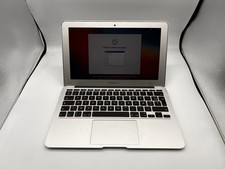 Apple MacBook Air 11” – i5 / 4 Go RAM / 128 Go SSD – Fonctionne parfaitement