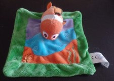 B12G / doudou plat orange vert bleu poisson NEMO 3D DISNEY PIXAR