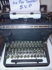 Rare Machine à Ecrire Japy