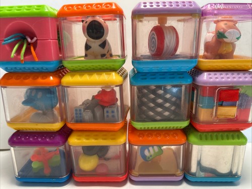 Fisher price peek blocks set - a,