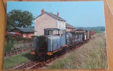 CARTE POSTALE PHOTO - HEUGNES - TRAIN DESHERBEUR - 9 JUIN 1982