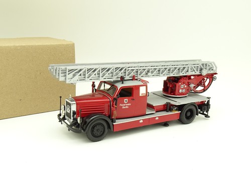 Minichamps mercedes - 1/43,