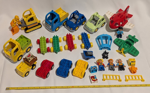 Duplo huge lot vehicles - huge, cars