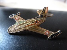 pin airplane md 450 dassault ouragan us rolls royce moto patrouille de france 56