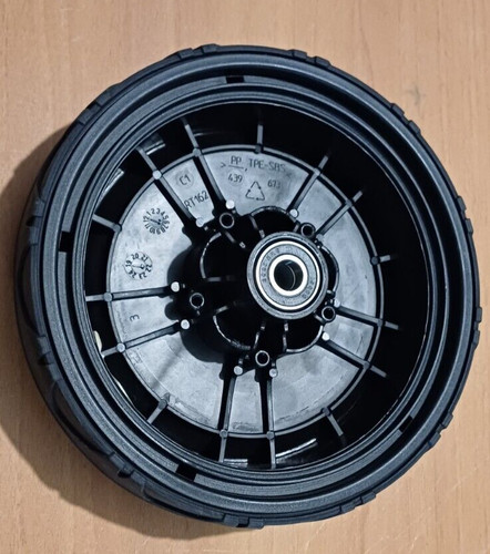 Roue arrière tondeuse stiga - roue,