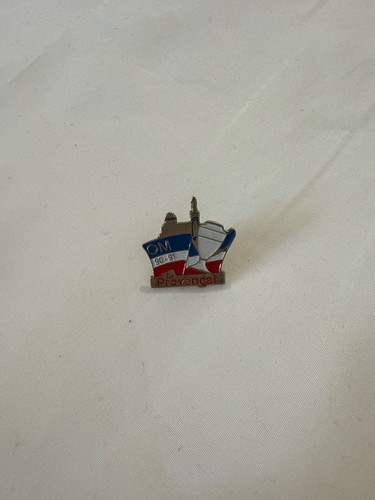 Pin om - pin's,