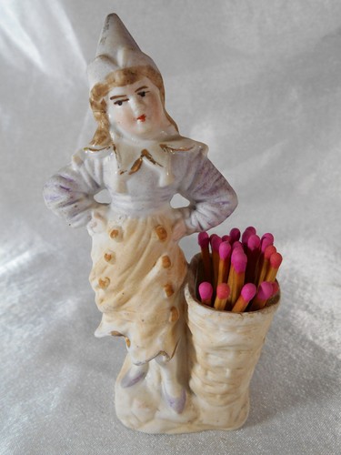 Magnifique figurine biscuit - magnifique,