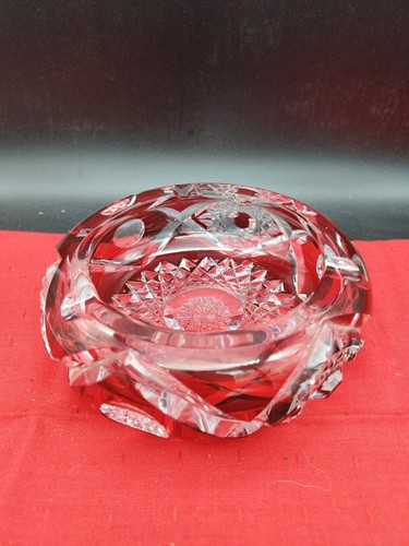 Superbe cendrier cristal - superbe,