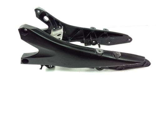 Boucle cadre arriere suzuki - boucle,