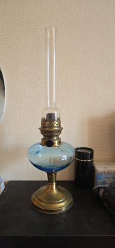 Grande lampe pétrole en - pétrole,