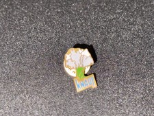 (Z2) PINS BADGE ENAMEL VINTAGE