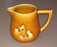 Pot à lait crème pichet en céramique LONGCHAMP fleurs cuisine pitcher flowers