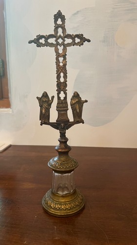 Croix religieuse - religieuse,