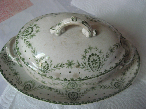 Saucière ancienne montereau - ,