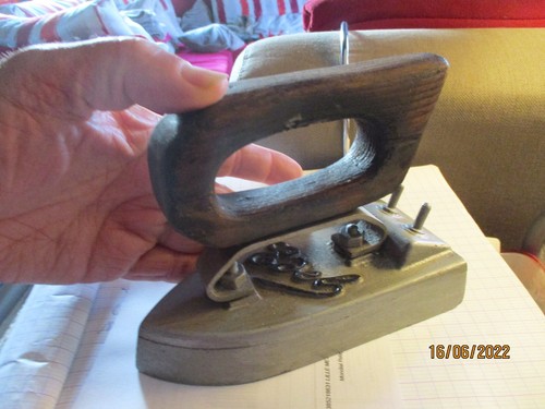 Ancien fer repasser - ancien,