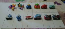 Au choix 1  figurine kinder surprise ancien  avion, voiture, soucoupe  ....