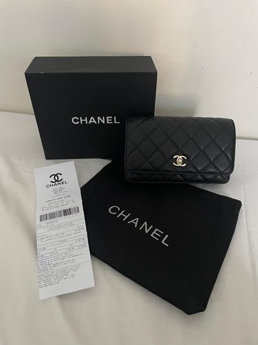 Chanel wallet chain - on,