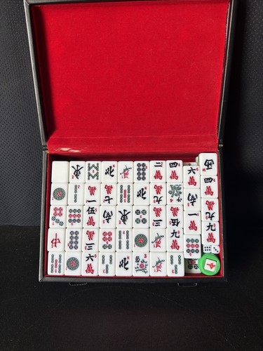 Chinese mah jong traveling - chinese,