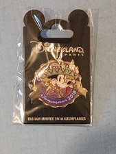 Pins Cast Member Disneyland