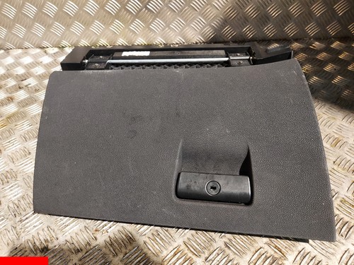 Boite gants porte bmw - boite,