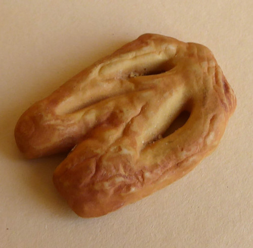 Fève pub boulangerie - fève,