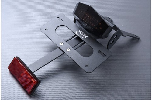 Support plaque catadioptre - +,