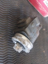 Cylindre de roue avant pour