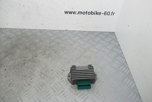 Regulateur tension piaggio - regulateur, fly