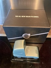 Presse-papier camion New Volvo