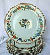 4 assiettes plates porcelaine de Limoges Lanternier décor floral oiseau papillon