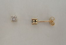 1/4CT VÉRITABLE BOUCLES