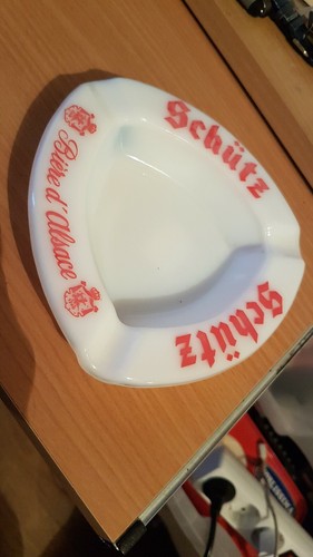 Cendrier vintage schutz biere - cendrier,