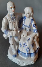 Figurine en porcelaine opaque