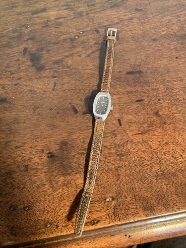 Ancienne montre suisse - montre, mondia